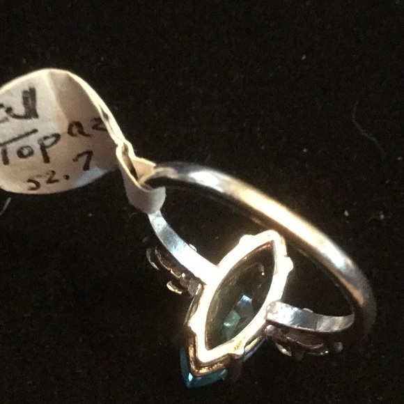 Genuine Rare Marquis Cut Blue Topaz Ring - Picture 6 of 8